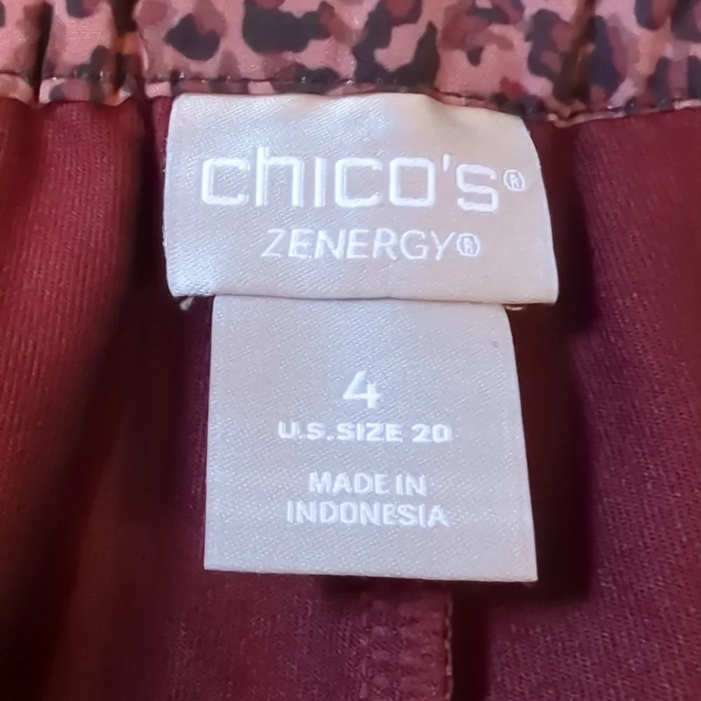 Chico's, Zenergy, leopard print plum colored skort. Sz 20